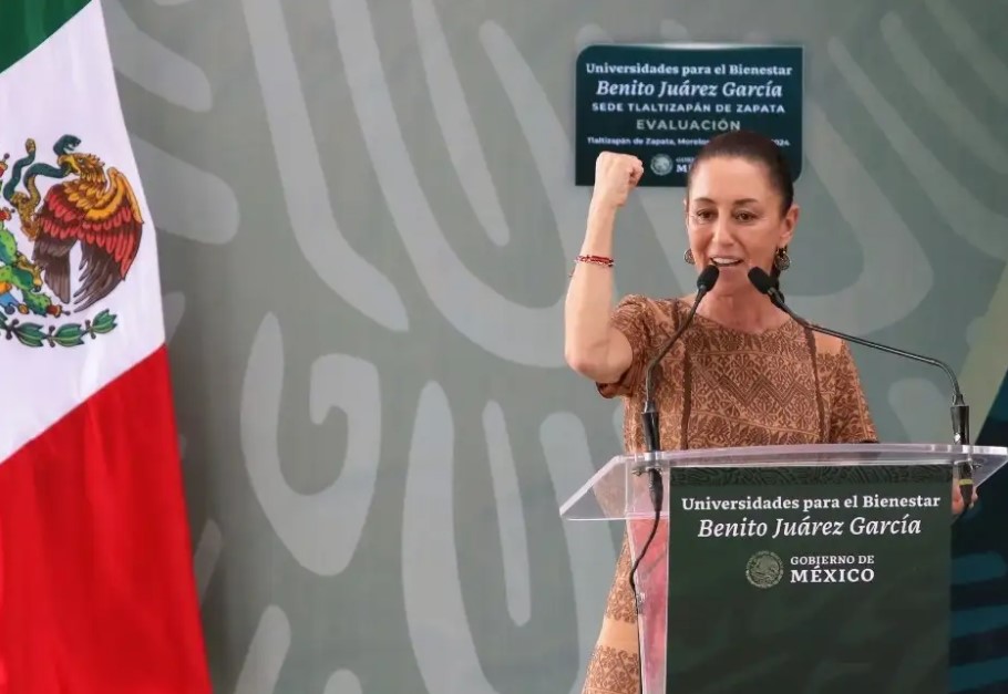 La virtual presidenta electa, Claudia Sheinbaum, durante el evento "Evaluaci&oacute;n de las Universidades del Bienestar Benito Ju&aacute;rez Garc&iacute;a", en Tlaltizap&aacute;n de Zapata, Morelos, el 27 de julio de 2024.