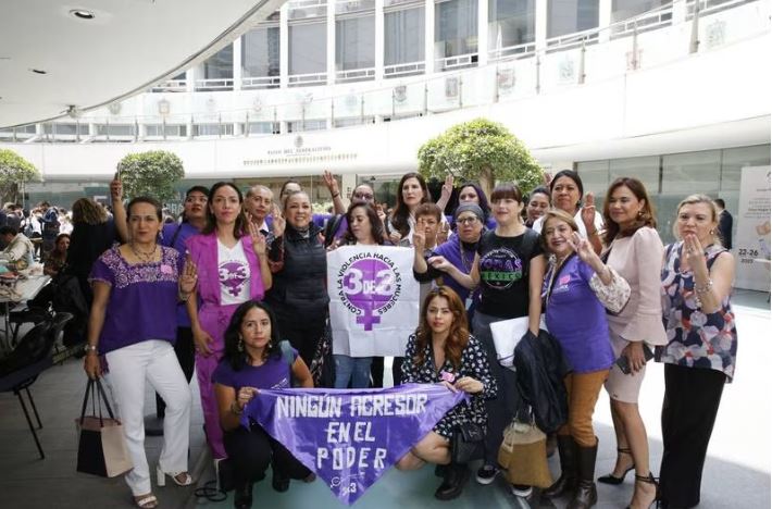 Mujeres en manifestaci&oacute;n feminista