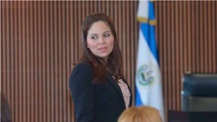 Bertha Mar&iacute;a Dele&oacute;n Guti&eacute;rrez, ex abogada del presidente de El Salvador Nayib Bukele.